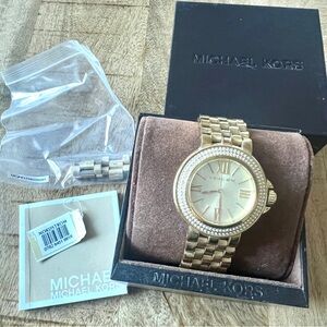 Michael Kors Lucy Gold Tone Crystal-Accent Round Watch